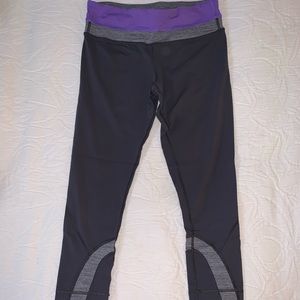 Lululemon Cropped Luxtreme Workout Pants Size 6